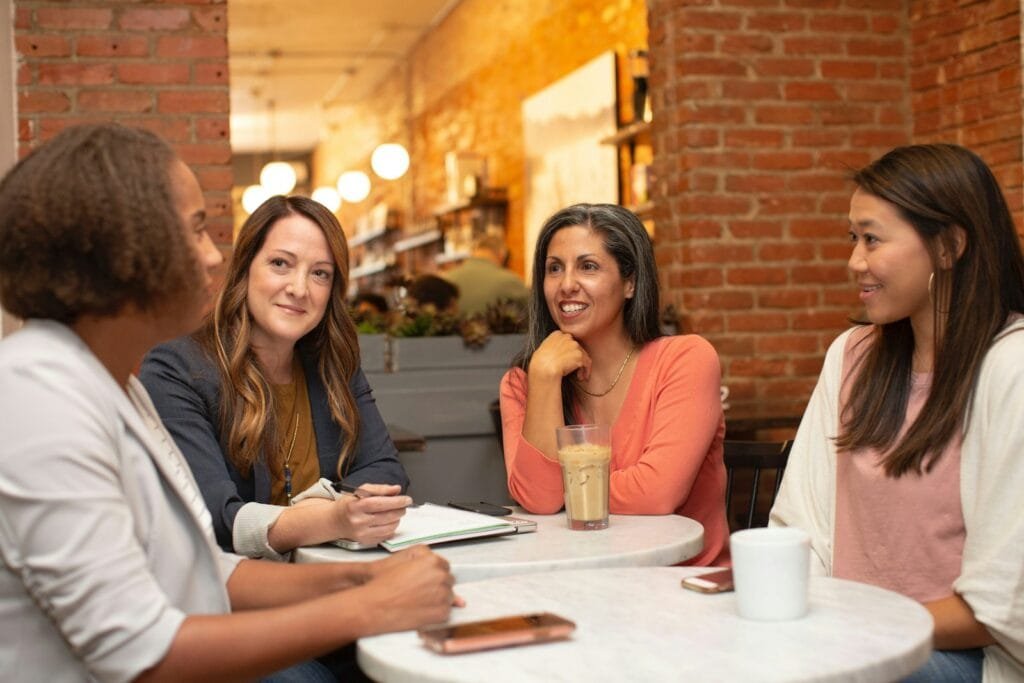 Liderança Feminina: Energia, Empatia e Rede de Apoio 1 Liderança Feminina